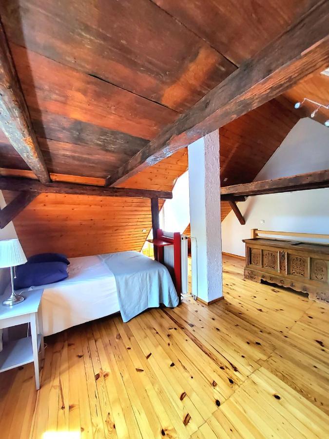 Gite 3 étoiles Les Tilleuls Colmar Esterno foto