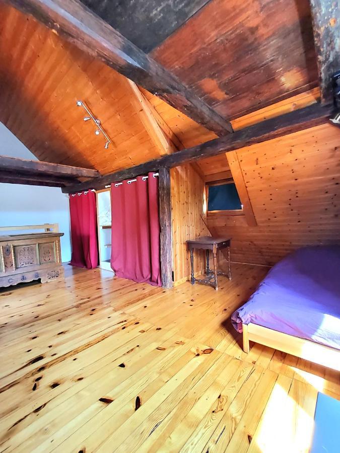 Gite 3 étoiles Les Tilleuls Colmar Esterno foto
